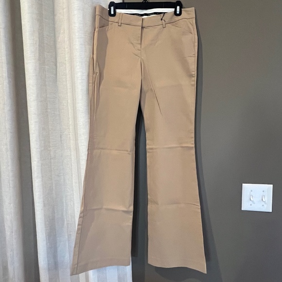 Express Pants - NWT Express Editor Camel Pants Low Rise Flare Leg, Size 8 Long